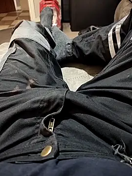 hubbyfun19 online show from April 2026 06:02:02 AM