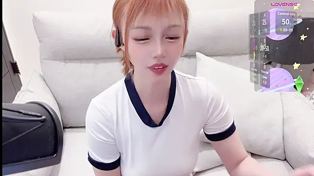 Yucheng  520 online show from October 2025 12:39:02 PM