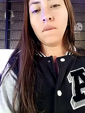 Snapshot of AntonellaJohnston chatting on October 2025 11:46:02 AM AntonellaJohnston online show from October 2025 11:46:02 AM