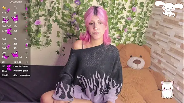 Amy Moonlight online show from June 2026 09:50:02 PM