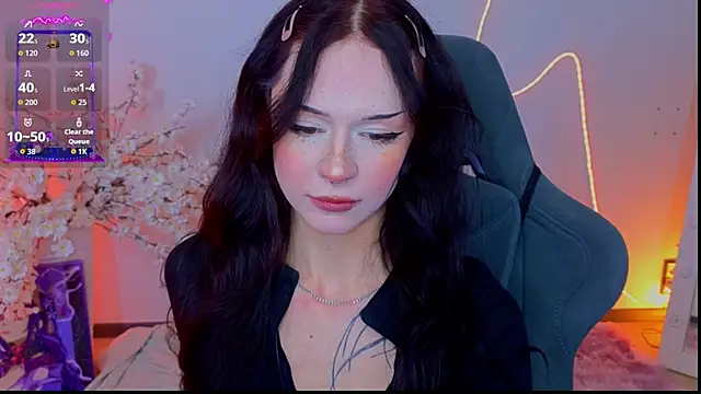 Snapshot of Adetta chatting on February 2026 10:25:01 AM Adetta online show from February 2026 10:25:01 AM