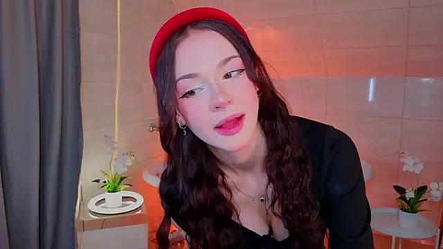 Snapshot of Adetta chatting on April 2026 03:13:02 AM Adetta online show from April 2026 03:13:02 AM