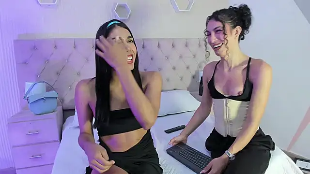 AmbarFoxx  online show from September 2025 05:40:01 AM