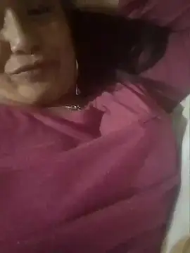 Snapshot of Moro_25 chatting on April 2026 02:22:01 PM Moro 25 online show from April 2026 02:22:01 PM