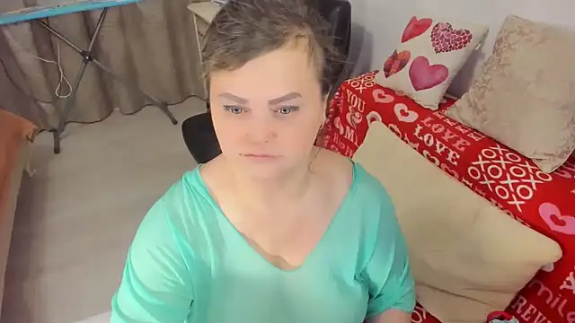 MildMature online show from December 2024 11:23:02 PM