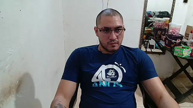 Leonino231 online show from September 2025 11:47:02 AM