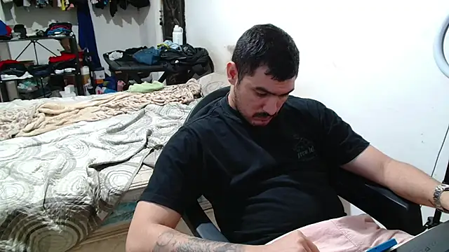 Leonino231 online show from March 2026 06:46:02 PM