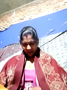 Savita992 online show from November 2025 08:00:01 PM