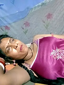 Savita992 online show from April 2026 07:09:02 PM