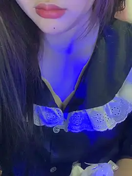 Linhtruong  online show from April 2026 01:18:01 AM