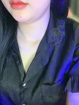 Linhtruong  online show from April 2026 03:57:02 AM