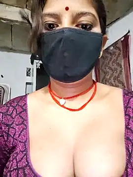 Daisygirl9 online show from May 2026 10:40:02 PM