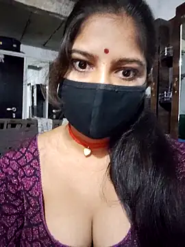 Daisygirl9 online show from May 2026 10:26:02 PM