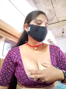 Daisygirl9 online show from May 2026 10:31:02 AM