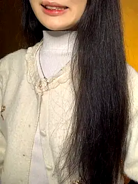 Nhinhi18 online show from January 2026 03:47:01 PM