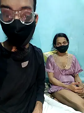 ursumita online show from October 2025 08:21:02 PM