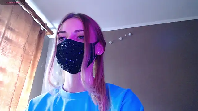 Iris lave online show from September 2025 01:54:01 PM