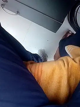 hackyourpussyxh online show from April 2026 07:31:01 AM