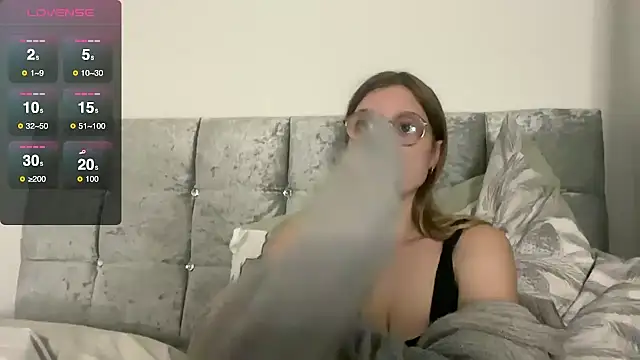 BustyKellyXXX online show from October 2025 06:07:02 PM