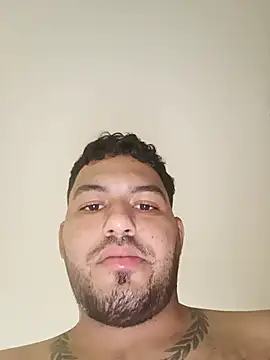 Frank0021 online show from June 2026 04:19:01 AM