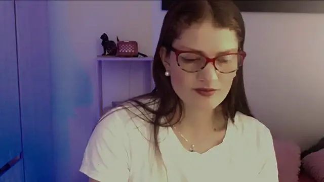 Snapshot of Camila-ventura chatting on May 2026 12:34:01 PM Camila-ventura online show from May 2026 12:34:01 PM