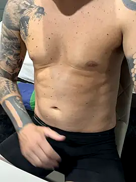 Snapshot of AnimistEquity chatting on September 2025 01:38:02 PM AnimistEquity online show from September 2025 01:38:02 PM