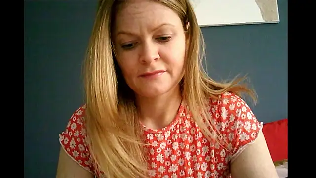 Ginger-bb online show from March 2026 07:01:02 AM