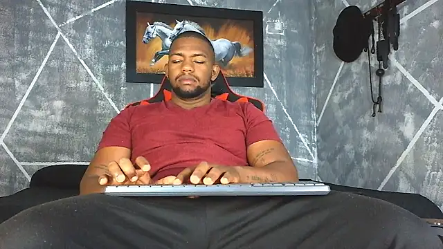 big blackmen19 online show from April 2026 01:11:01 PM