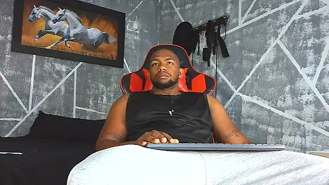 Snapshot of big_blackmen19 chatting on May 2026 02:25:01 PM big blackmen19 online show from May 2026 02:25:01 PM