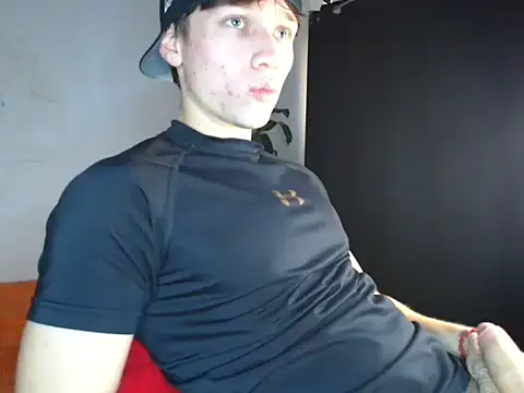 Logan sixxer online show from November 2025 09:04:02 PM