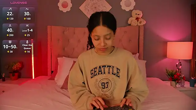 Joe And Emma online show from November 2025 04:44:02 AM