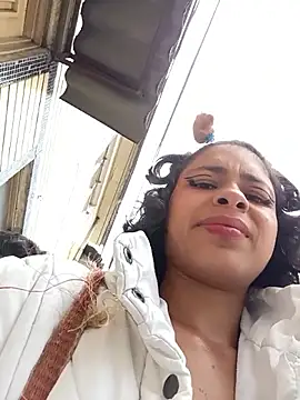 Tendercouple1 online show from October 2025 05:01:01 PM