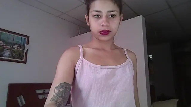 Snapshot of Tendercouple1 chatting on July 2026 02:12:02 PM Tendercouple1 online show from July 2026 02:12:02 PM
