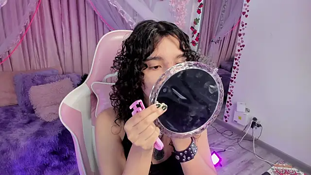 bunny curly online show from September 2025 12:27:01 PM