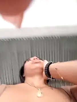 Rous-squir online show from November 2025 12:31:02 PM