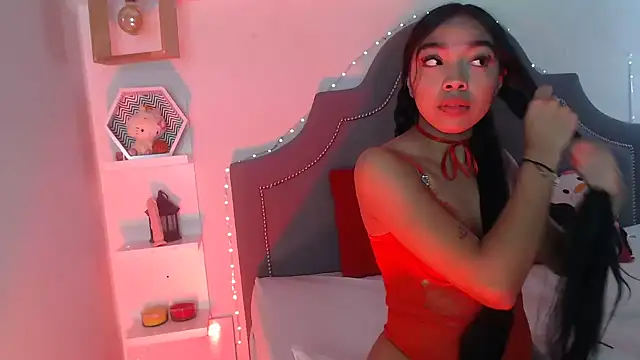 pocahontamoon online show from March 2026 03:08:01 PM