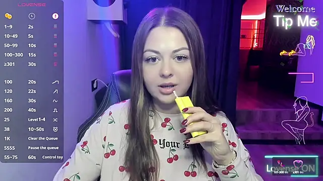 AlisaSkylar online show from October 2025 07:01:01 PM