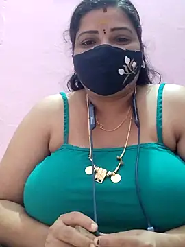 Snapshot of lathikaqueentamil chatting on September 2025 07:10:02 AM lathikaqueentamil online show from September 2025 07:10:02 AM