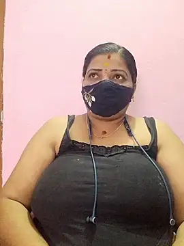 Snapshot of lathikaqueentamil chatting on September 2025 04:45:02 PM lathikaqueentamil online show from September 2025 04:45:02 PM