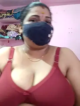 Snapshot of lathikaqueentamil chatting on October 2025 08:33:02 AM lathikaqueentamil online show from October 2025 08:33:02 AM