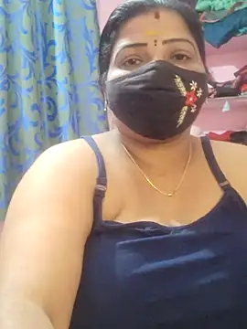 Snapshot of lathikaqueentamil chatting on October 2025 05:34:01 PM lathikaqueentamil online show from October 2025 05:34:01 PM