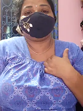 Snapshot of lathikaqueentamil chatting on October 2025 10:21:02 AM lathikaqueentamil online show from October 2025 10:21:02 AM