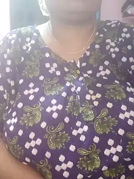 Snapshot of lathikaqueentamil chatting on October 2025 05:14:02 PM lathikaqueentamil online show from October 2025 05:14:02 PM