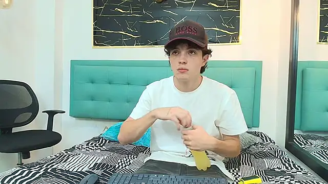 dia fax18 online show from October 2025 07:47:02 PM