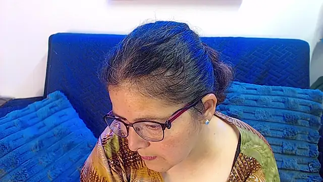 Linda banks  online show from December 2025 01:54:01 AM