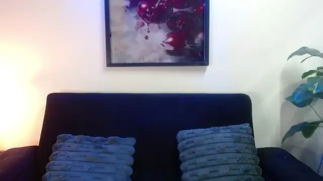 Linda banks  online show from April 2026 01:33:01 AM