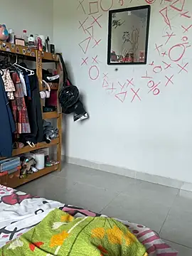 Snapshot of aline_ackerman chatting on April 2026 03:38:02 PM aline ackerman online show from April 2026 03:38:02 PM