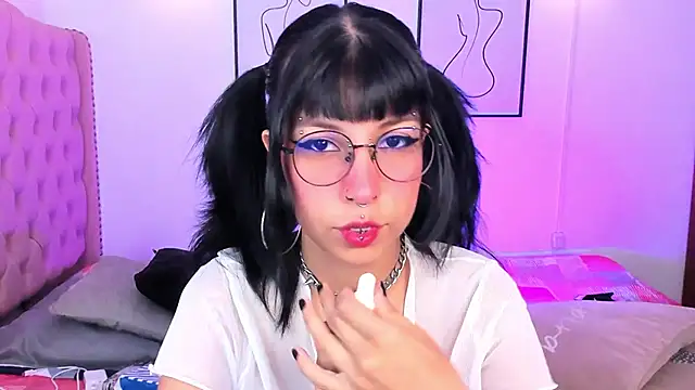 Rose 72 online show from October 2025 07:22:02 PM