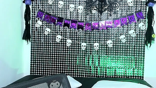 Rose 72 online show from October 2025 07:25:02 PM