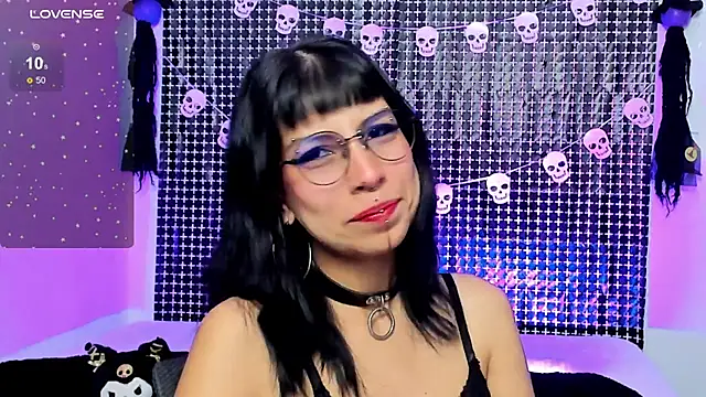 Rose 72 online show from November 2025 09:32:01 PM